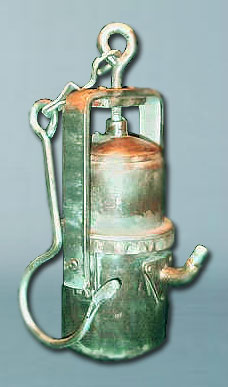 lampa z 1915 roku